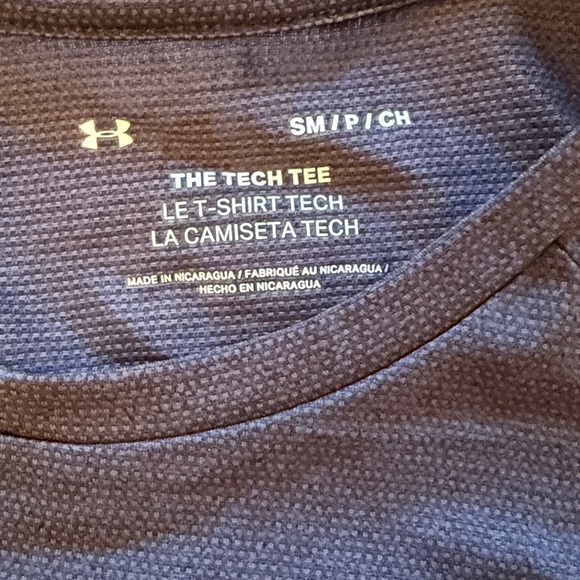 Under Armour Men's Short Sleeve Tees - Black, Gray, Red, Blue - Picture 5 of 5